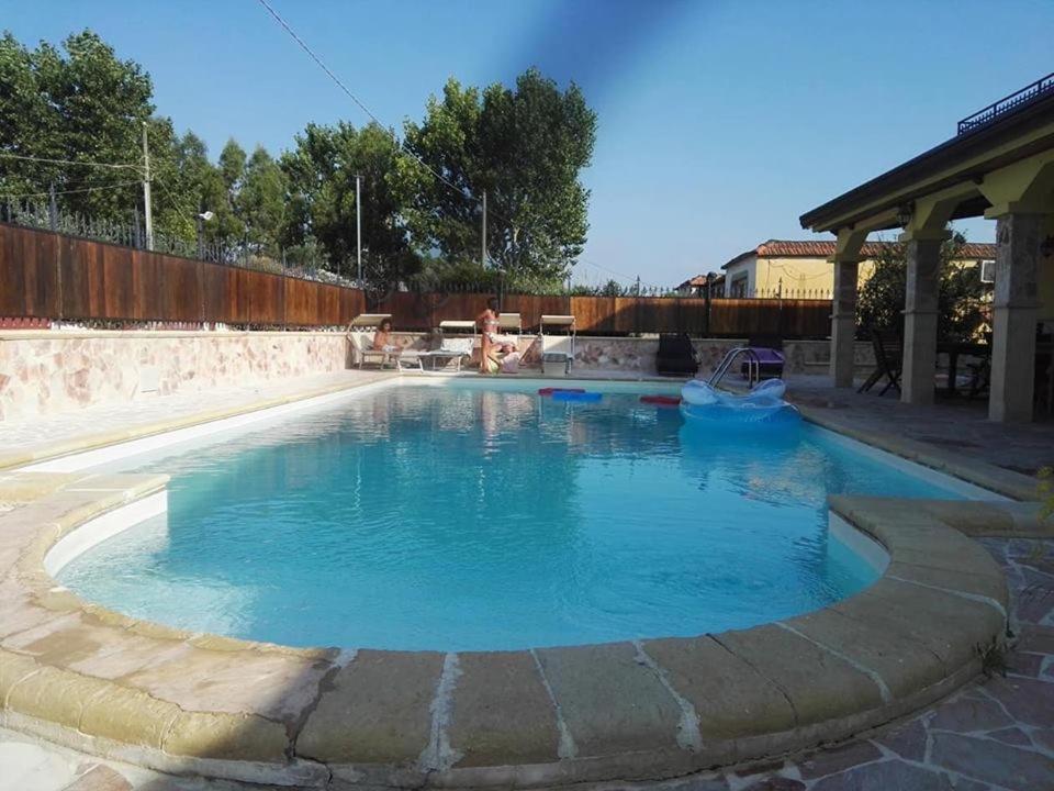 Villa Carmen Castel Volturno Exterior foto